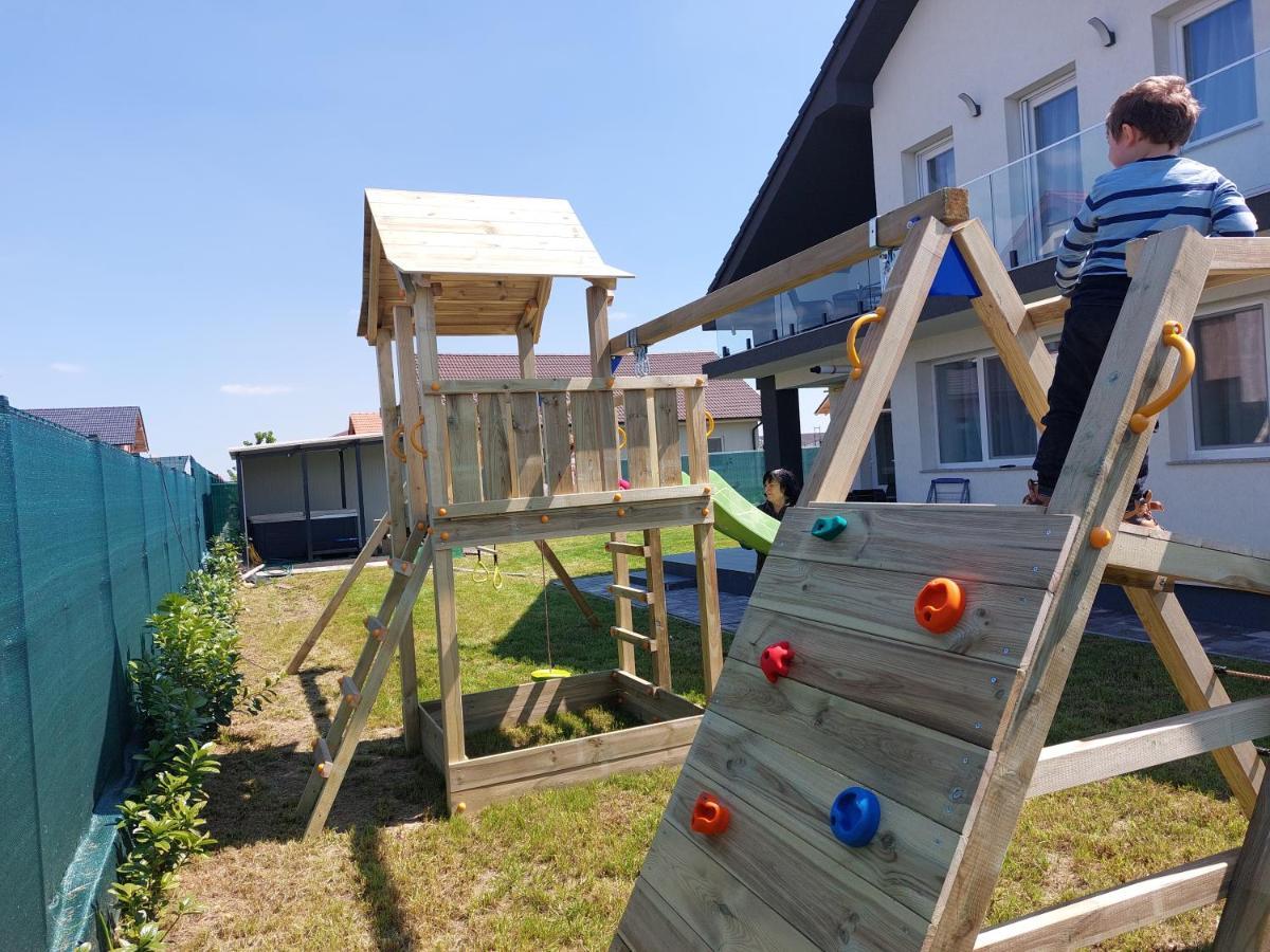 Casa Abiiani Hotel Oradea Eksteriør billede