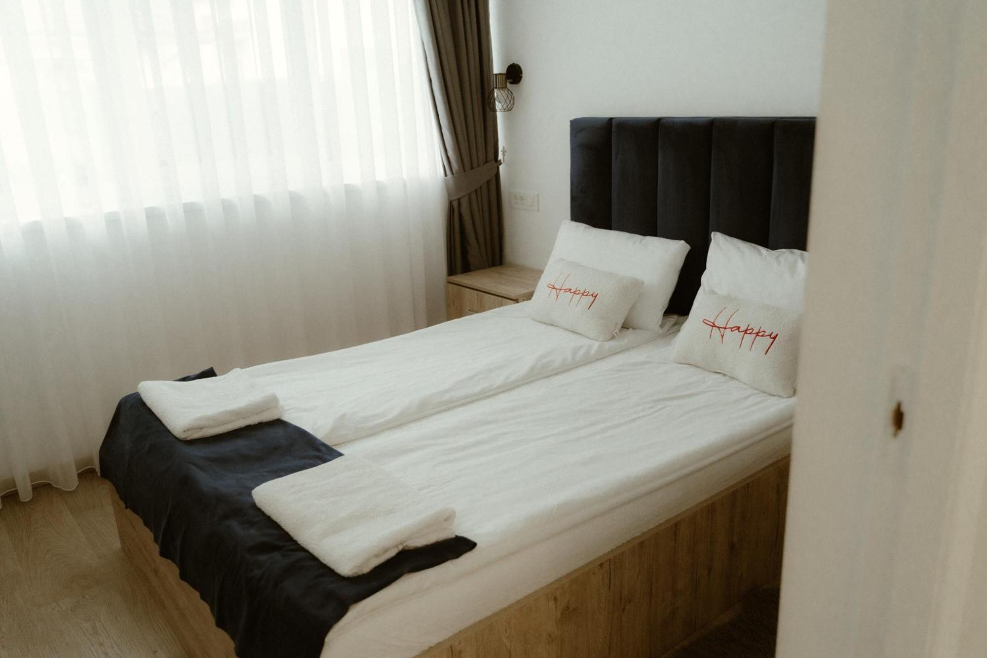 Casa Abiiani Hotel Oradea Eksteriør billede