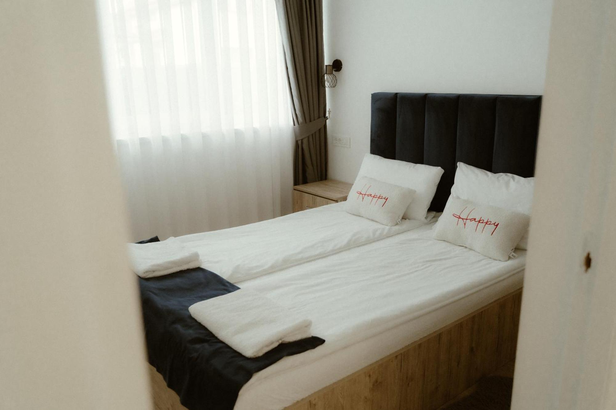 Casa Abiiani Hotel Oradea Eksteriør billede